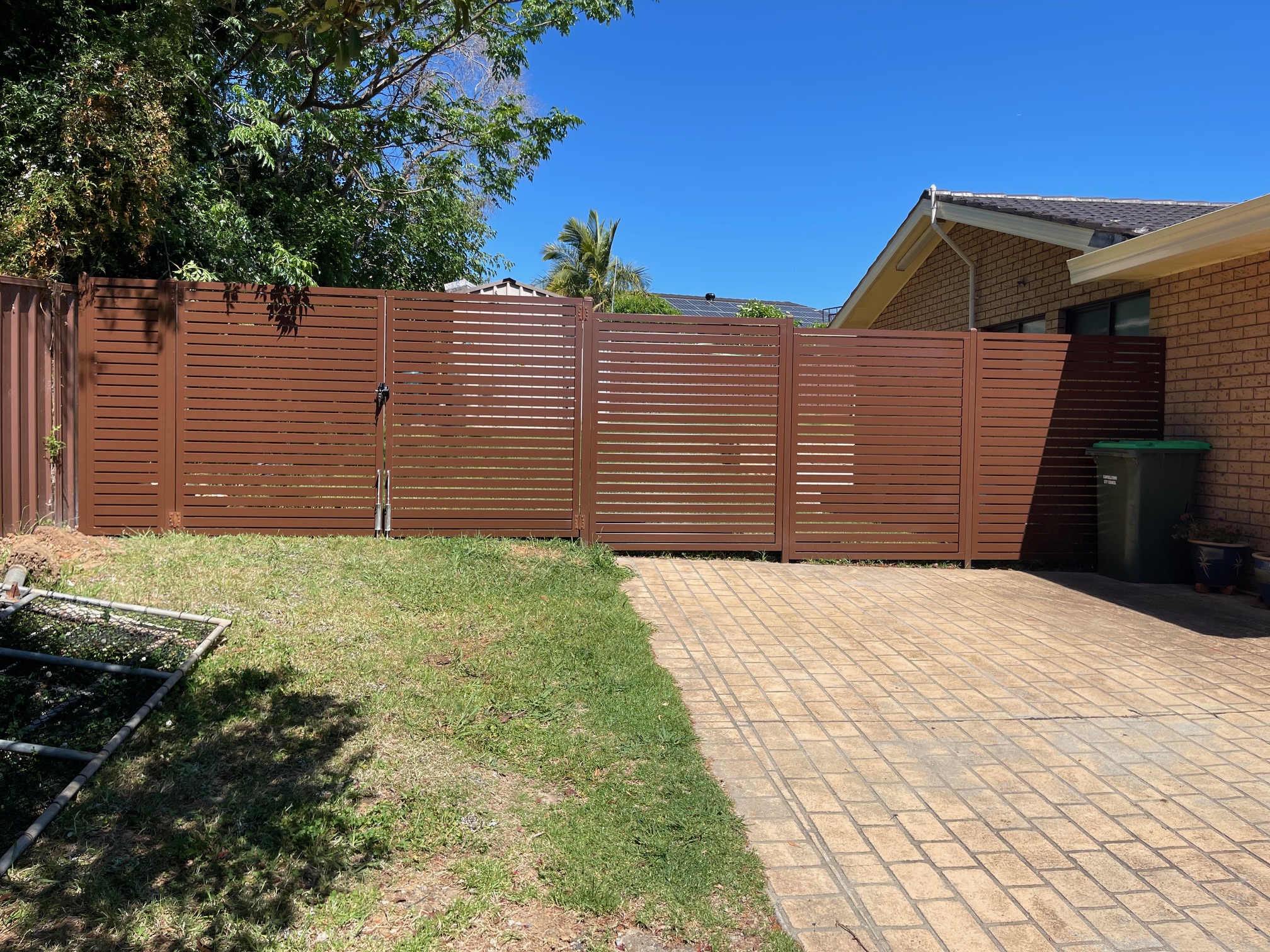 Hl6GReW TGEBta8 P64gApMgM WYi0lTyA