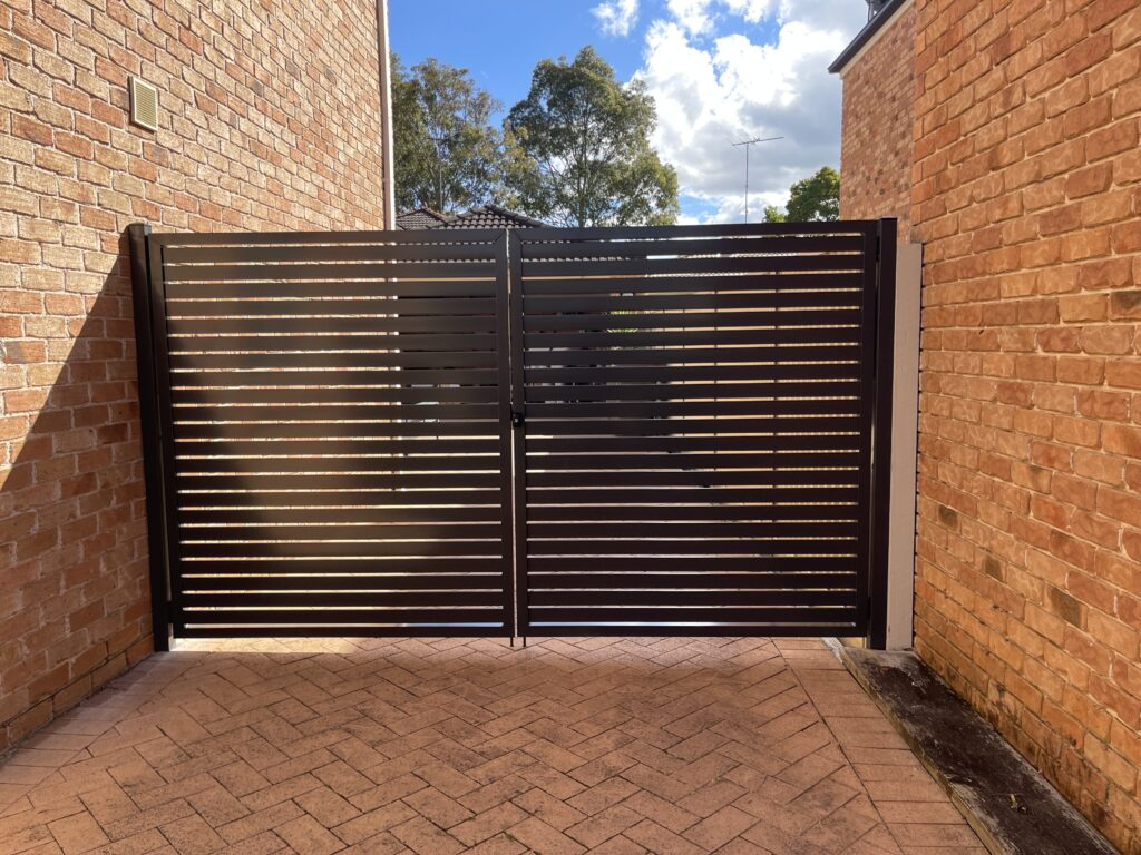 Aluminium Slat Fencing